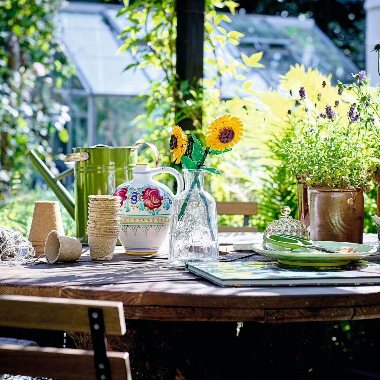 LEGO Botanicals Sunflowers Faux Flower Decoration Set 40524