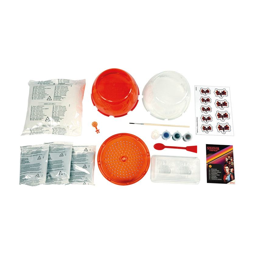 Clementoni Stranger Things Vecna's Upside Down House Terrarium