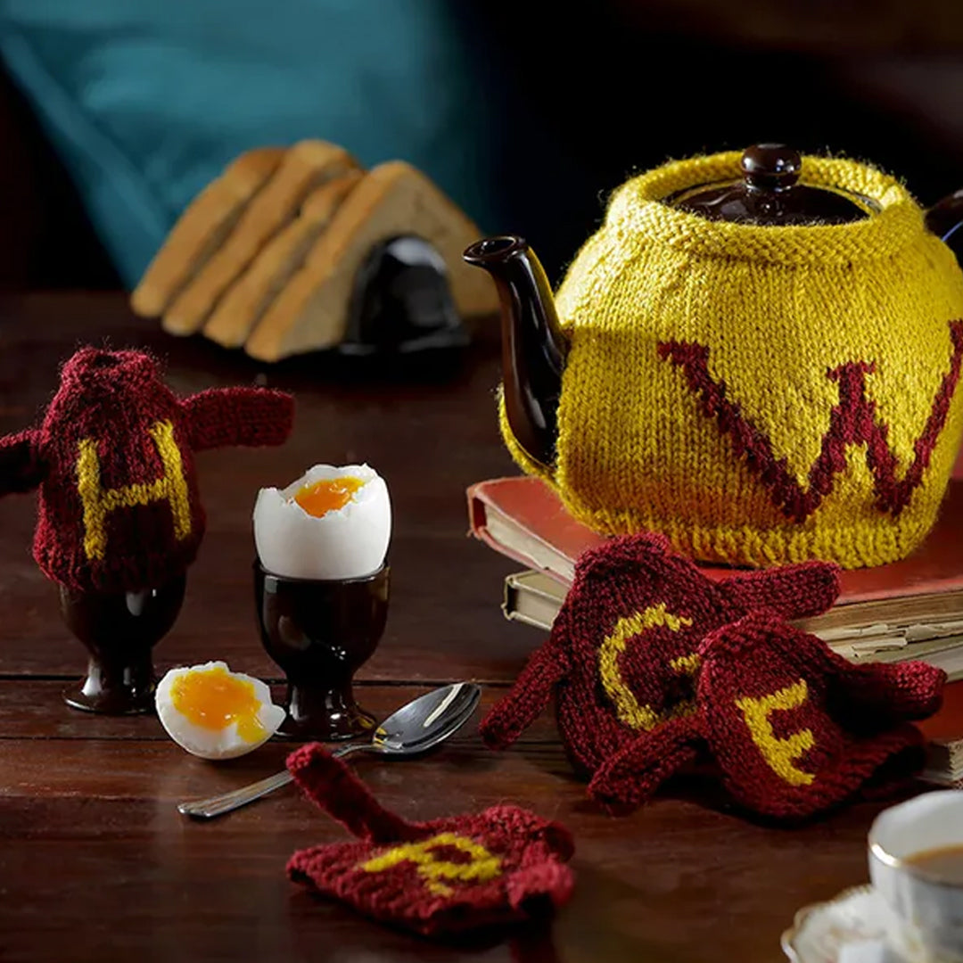 Eaglemoss Harry Potter Weasley Tea & Egg Cosy Knit Kit