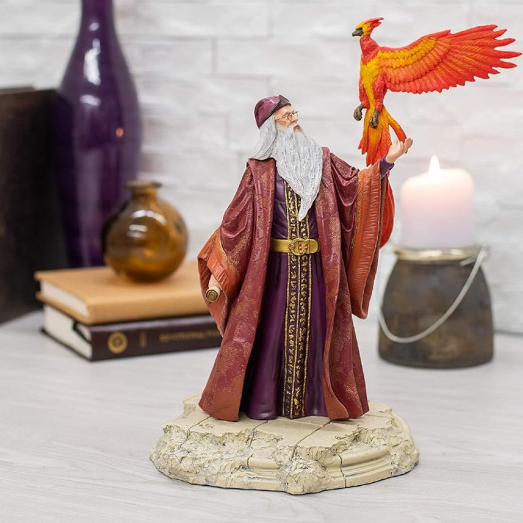 Enesco Harry Potter Professor Dumbledore Collectible Figurine (29cm)