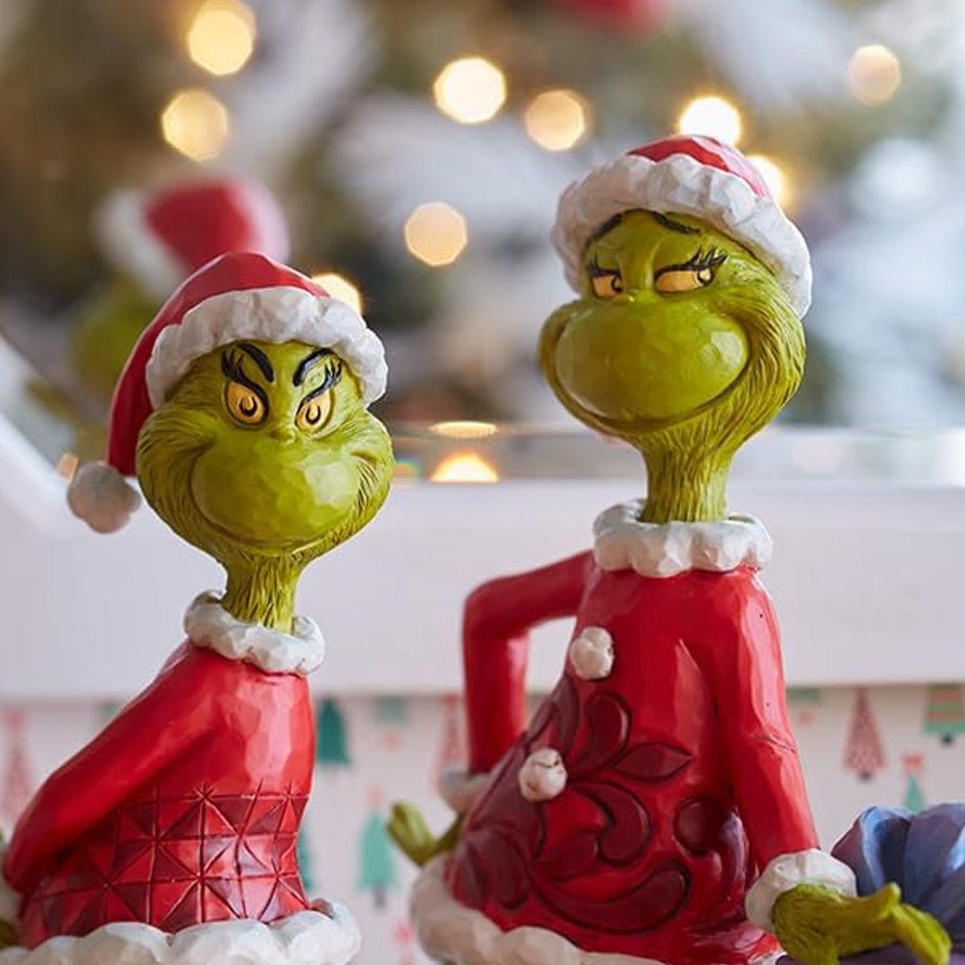 Enesco Grinch Leaning on Gifts Figurine (20.5cm)