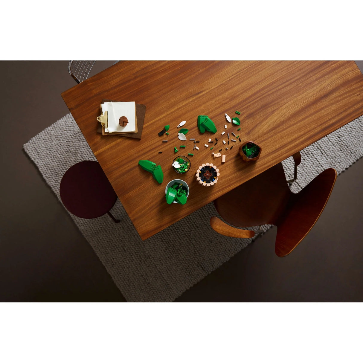 LEGO Botanicals Peace Lily Artificial Plant Building Set 11504