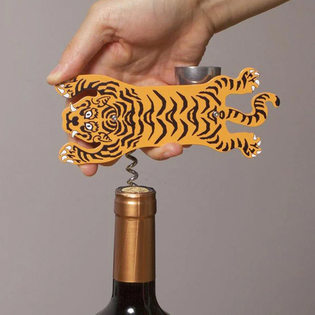 Kikkerland Tool Tiger Bar