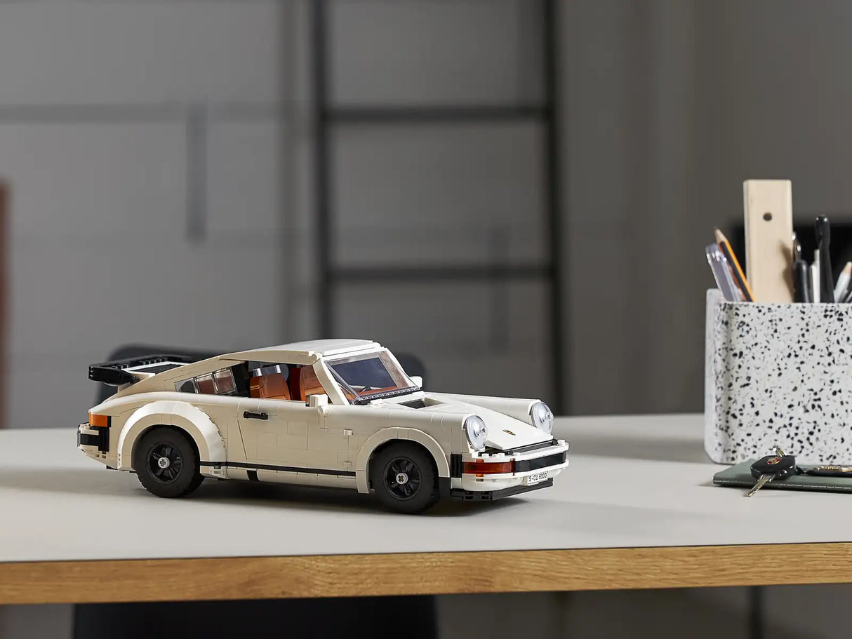 LEGO Creator Expert: Porsche 911 Collectable Model (10295)