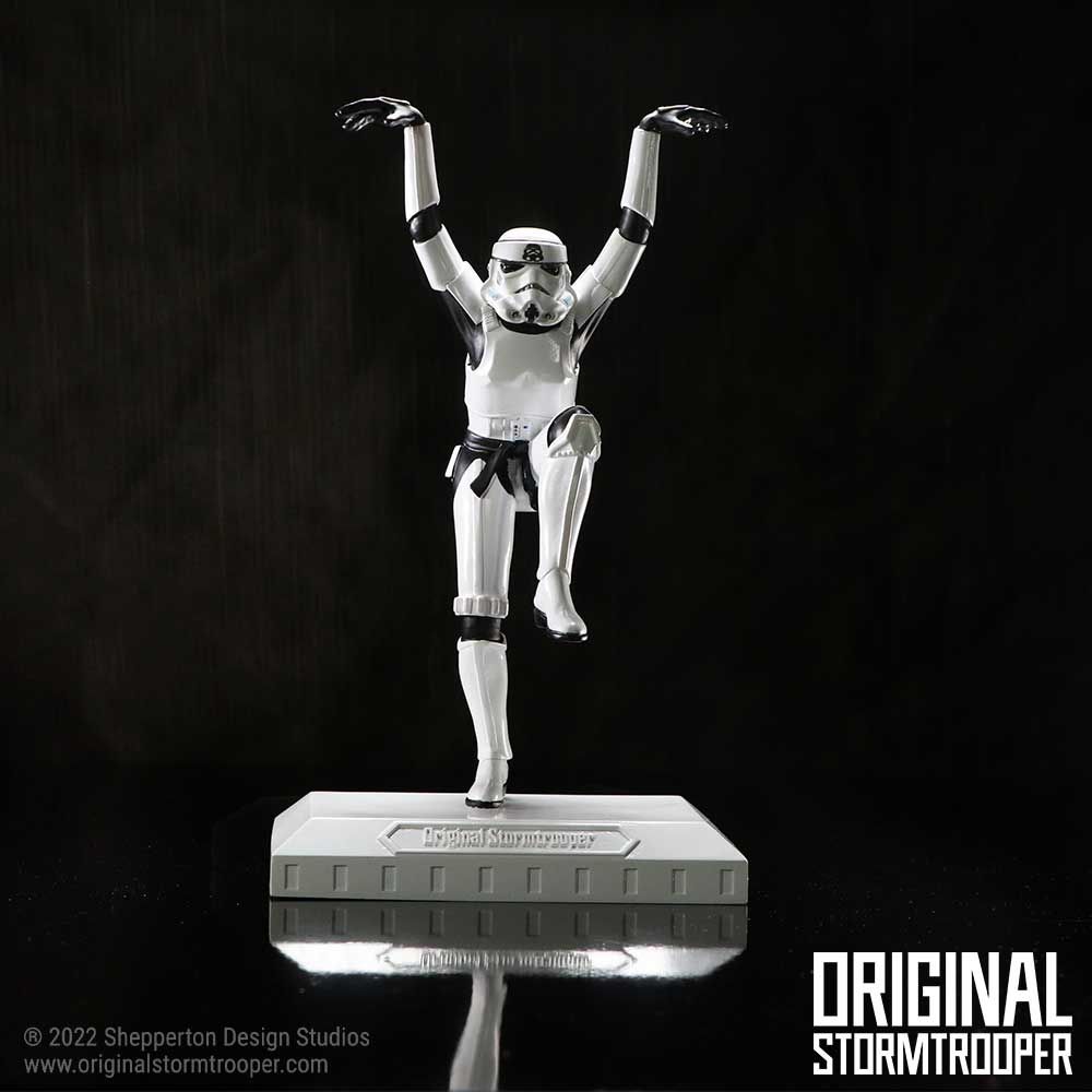 Original Stormtrooper Crane Kick Figurine 205cm