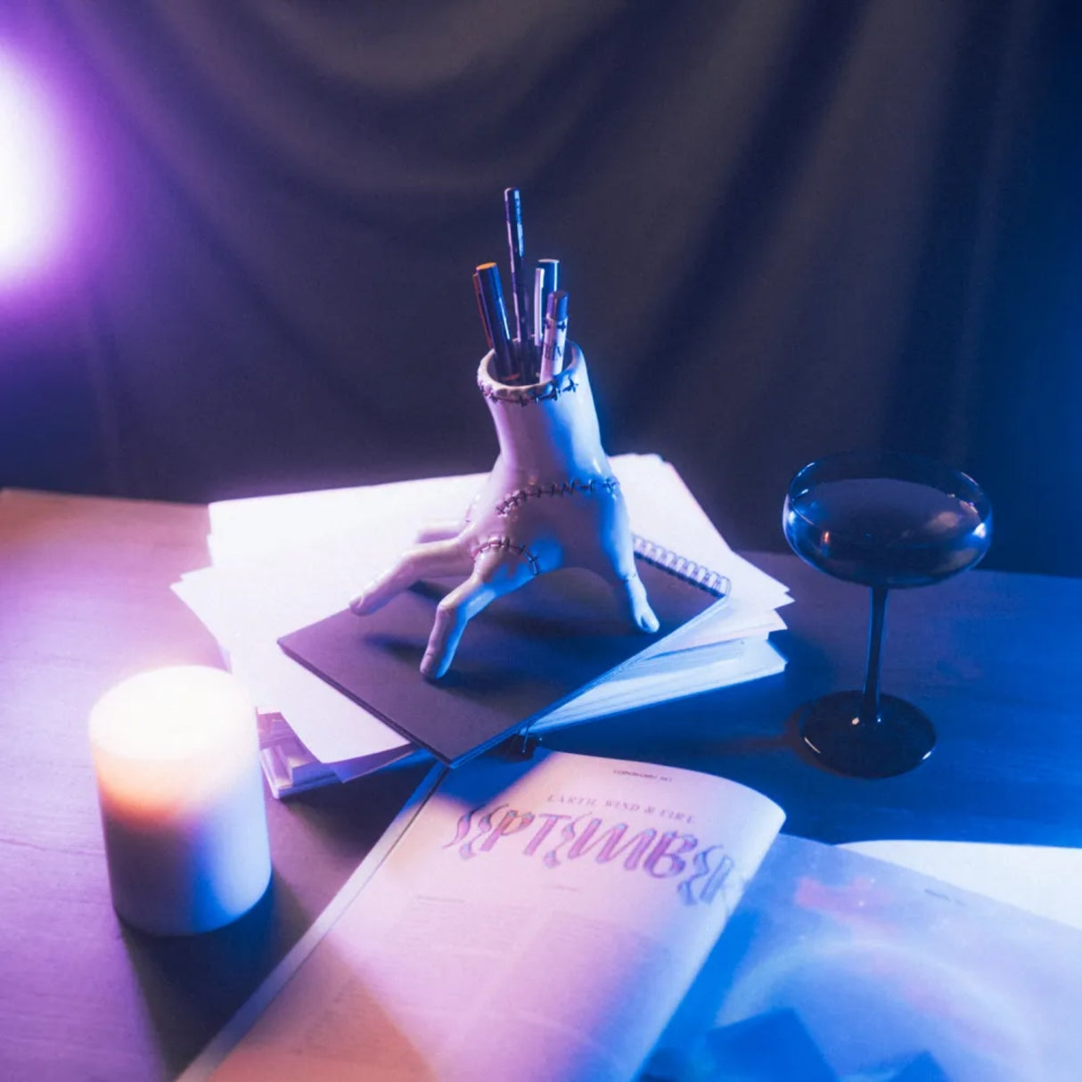 Wednesday Thing Writing Set With Pencil Holder