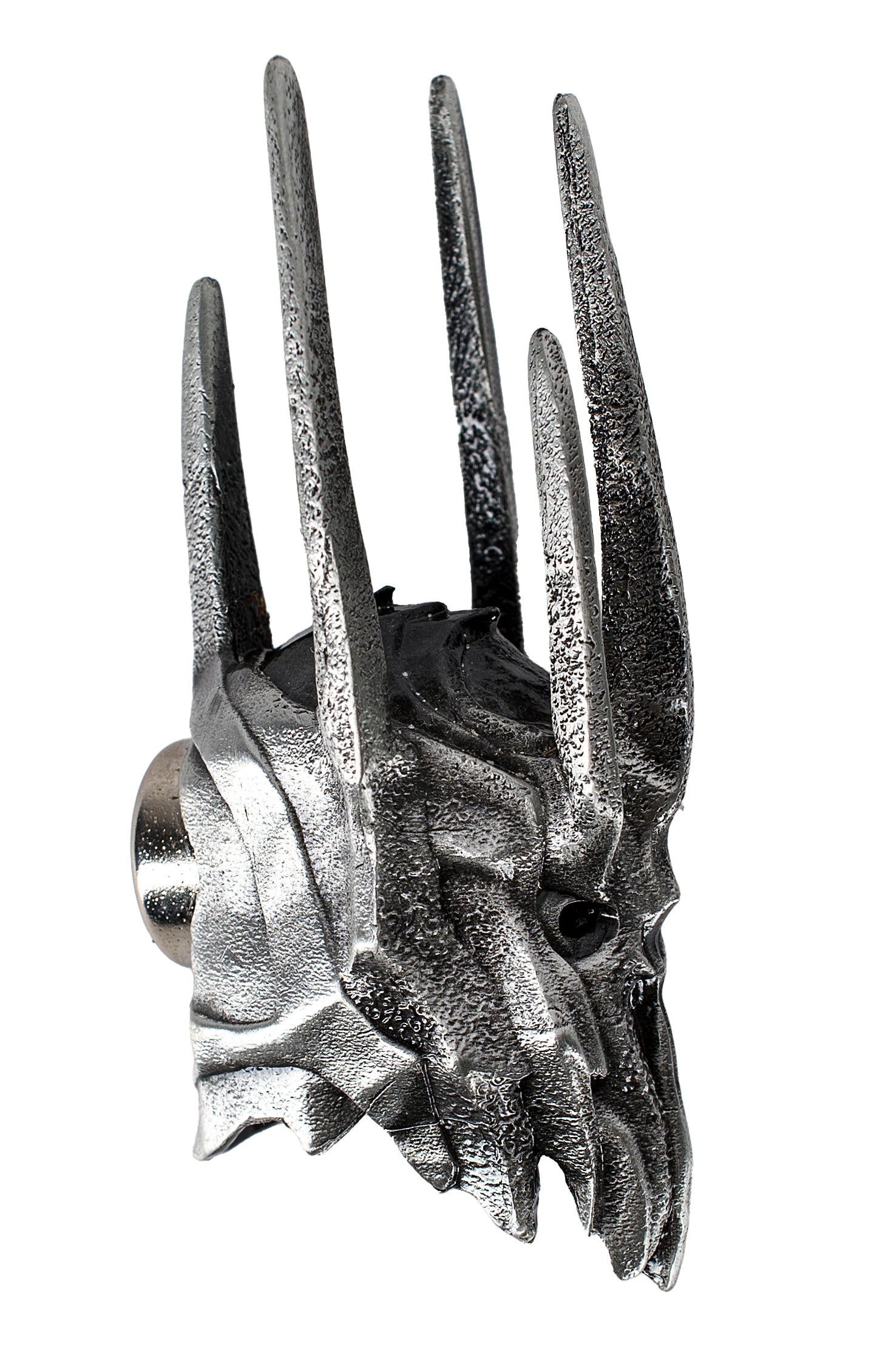 Lord of the Rings: Sauron Helmet Magnet Collectible