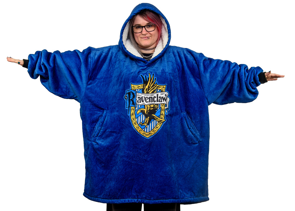 Harry Potter: Ravenclaw Oversized Hoodie Blanket